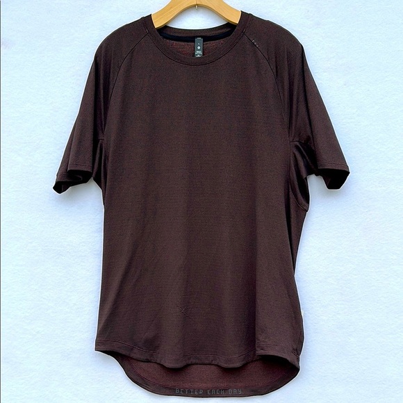 Lululemon Men's DrySense Short Sleeve T-Shirt Brown Large New - Picture 1 of 6